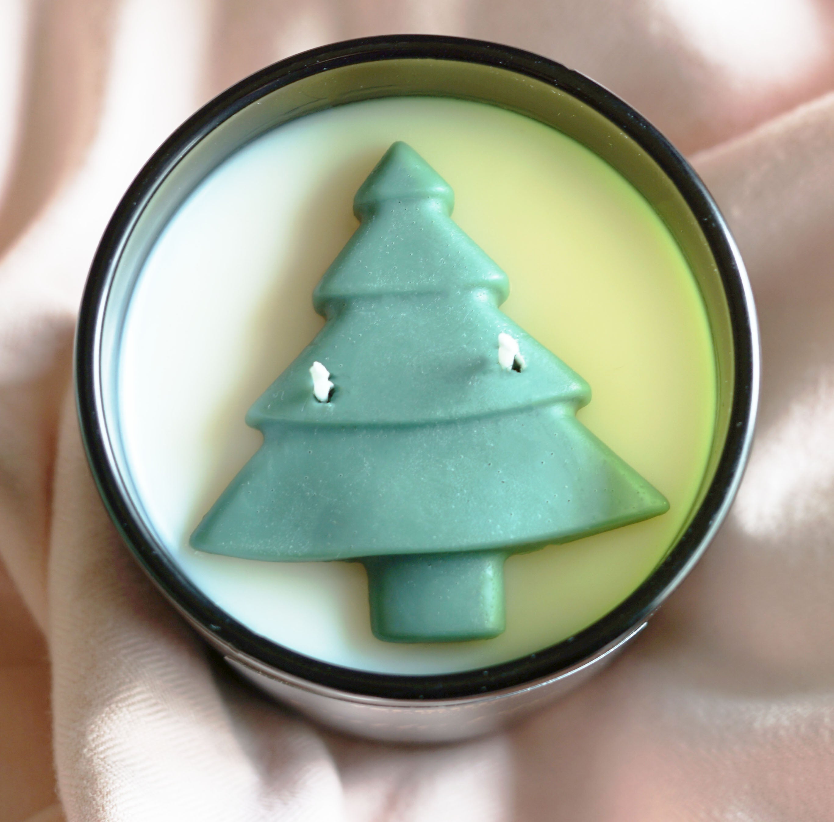 Cutie Pine Candle